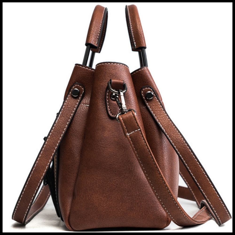 #NEW TURIN Crossbody A - Picture 7 of 8